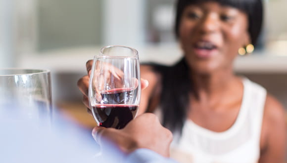 4 Ways to Get the Most Out of Your Glass of Wine